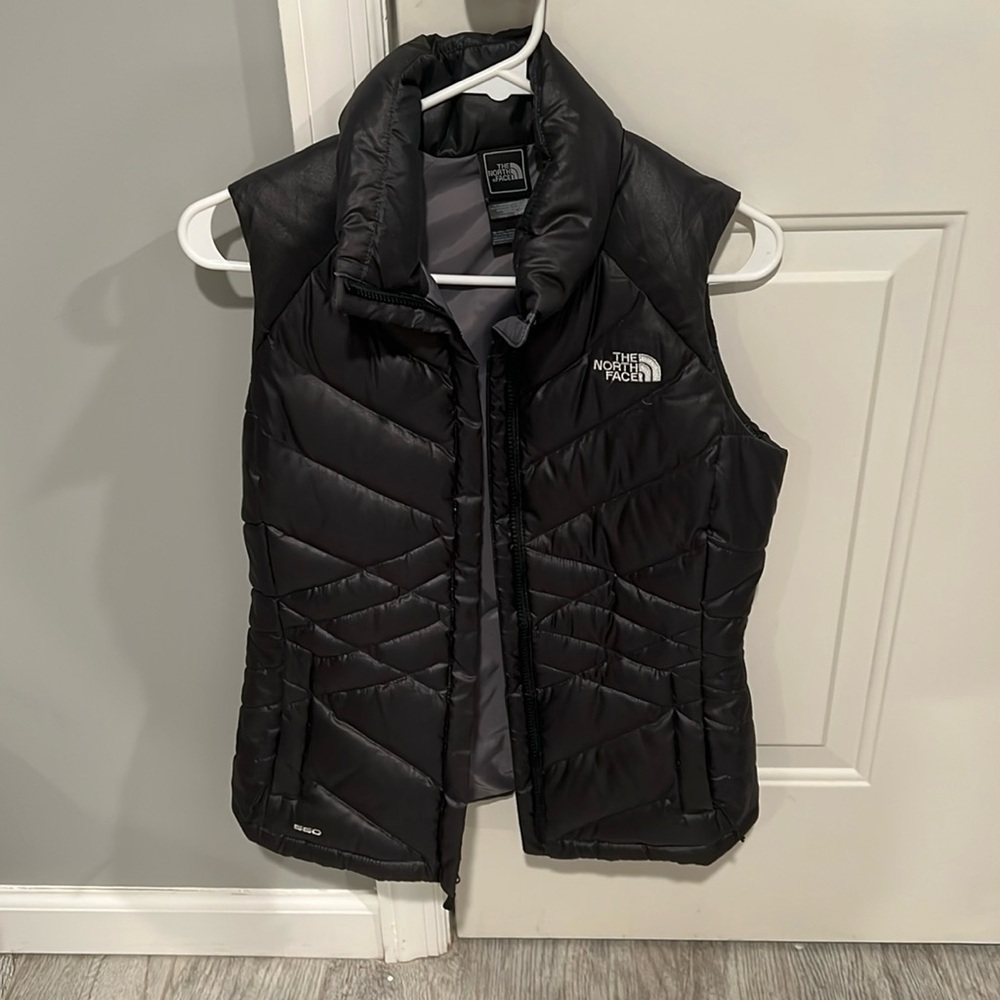 North face puffer vest